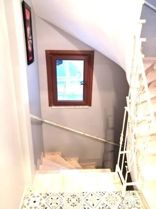 Historical Comfy Flat In Beyoglu Tophane, Galata Stambuł Turcja